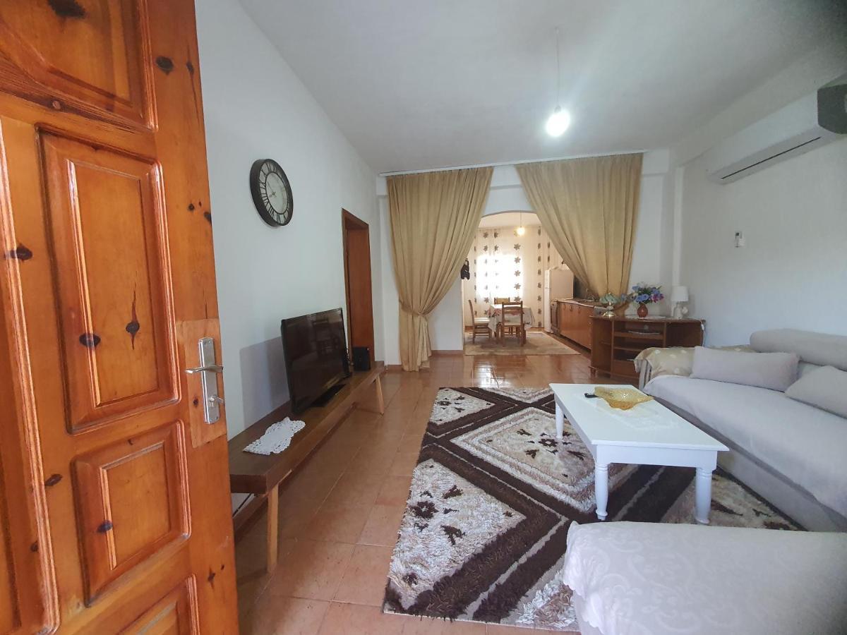 Spacious House With A Big Garden And Fire Pit Villa Tiranë Ngoại thất bức ảnh